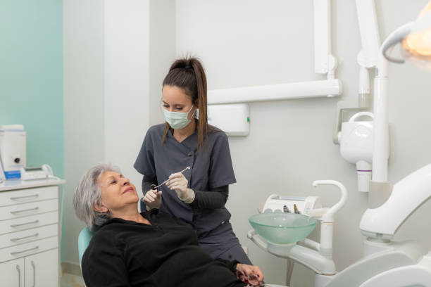 Best Cracked Tooth Emergency Dentist  in Massapequa Park, NY